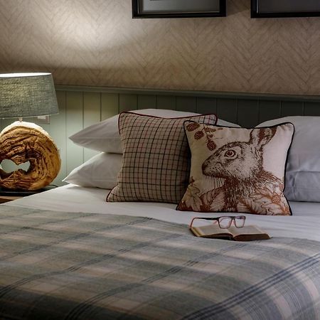 Hotel The Lister Arms Malham Esterno foto