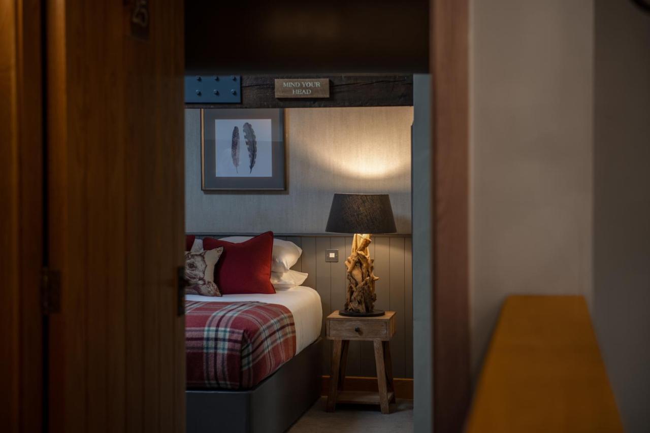 Hotel The Lister Arms Malham Esterno foto