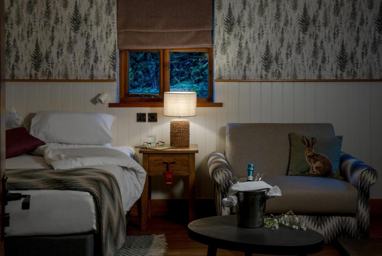 Hotel The Lister Arms Malham Esterno foto
