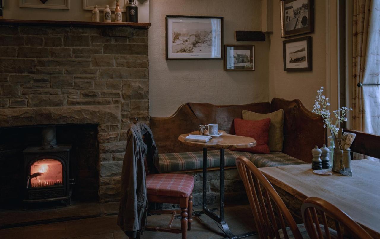 Hotel The Lister Arms Malham Esterno foto