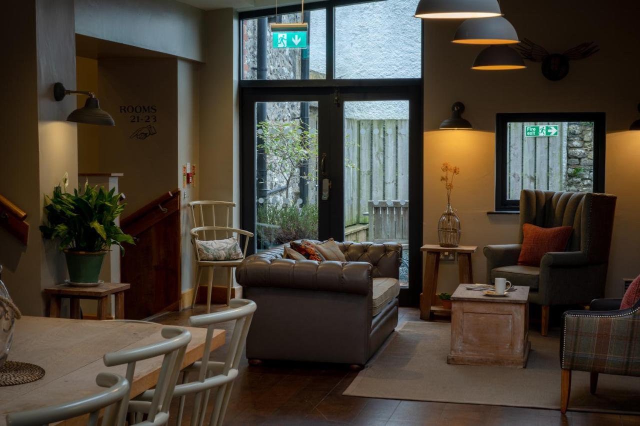 Hotel The Lister Arms Malham Esterno foto