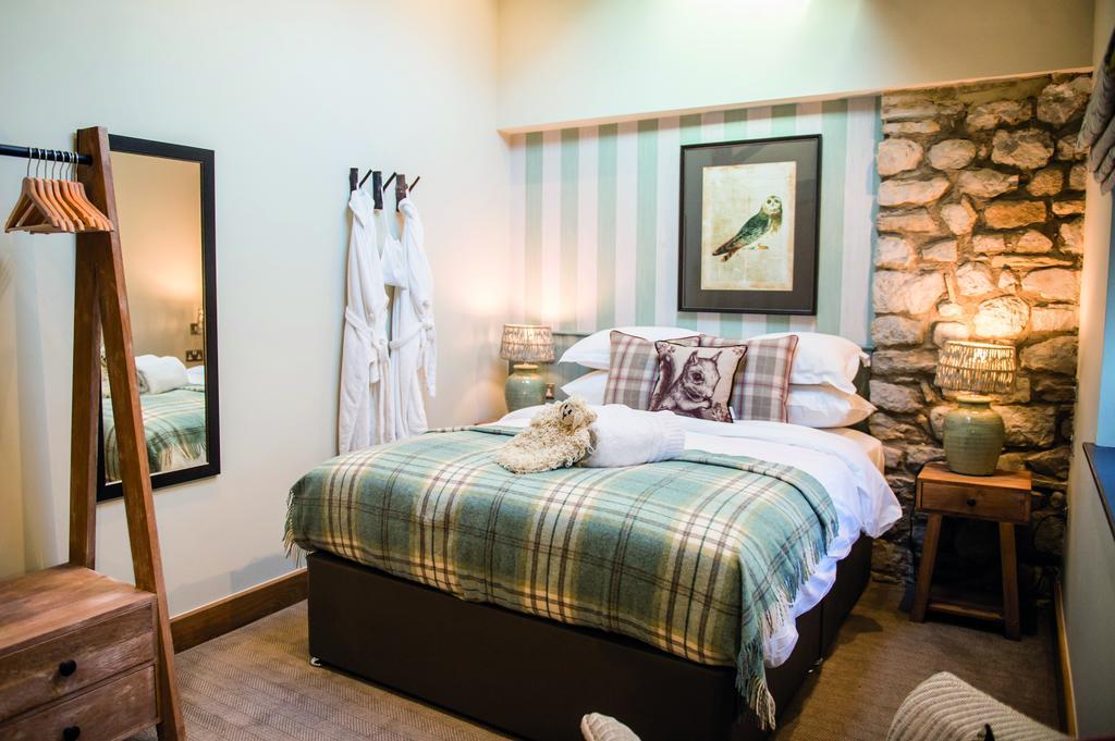 Hotel The Lister Arms Malham Esterno foto