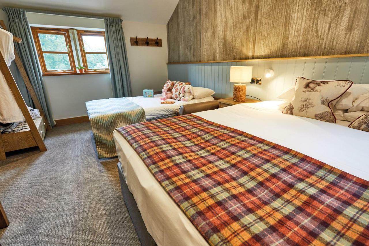 Hotel The Lister Arms Malham Esterno foto