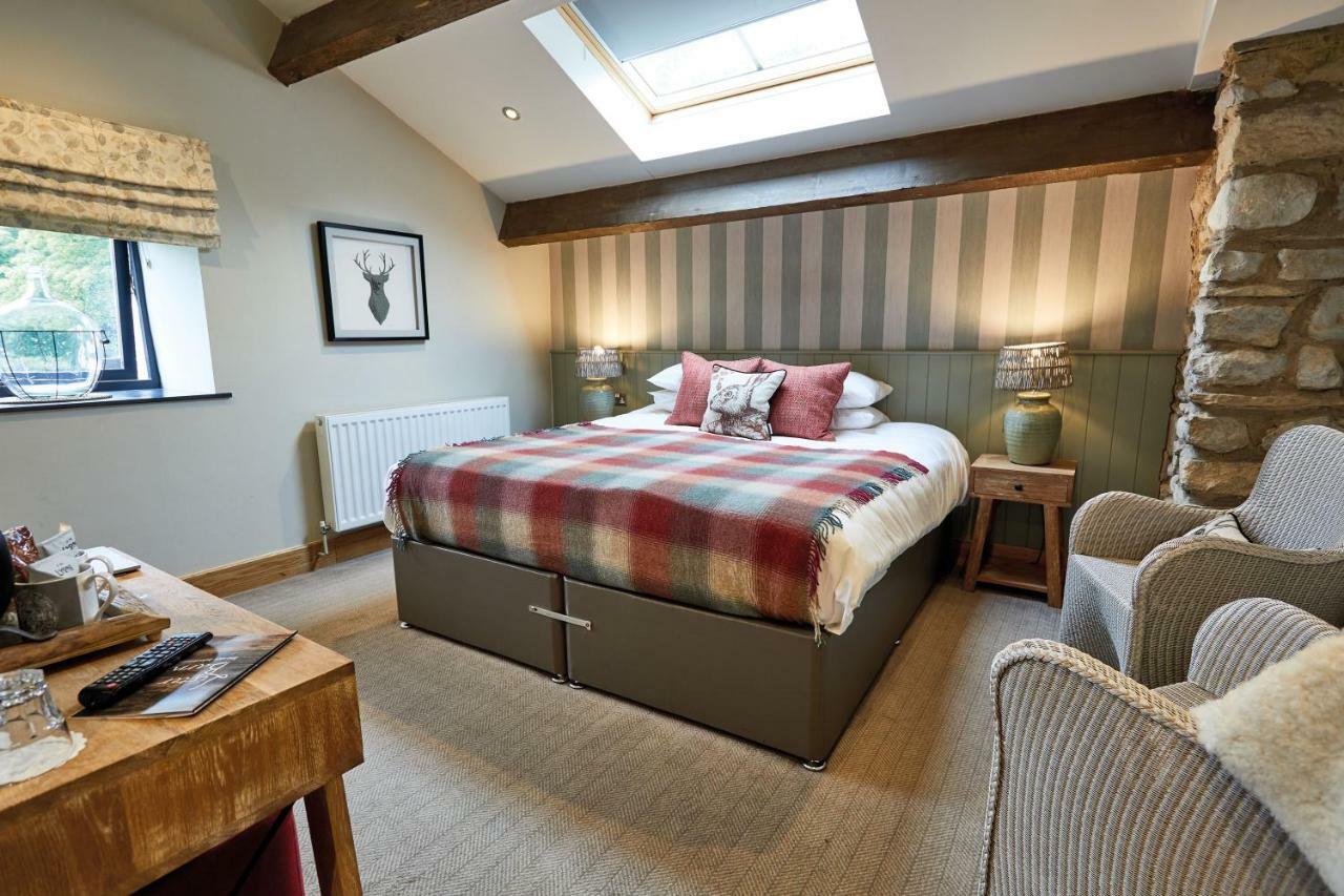 Hotel The Lister Arms Malham Esterno foto